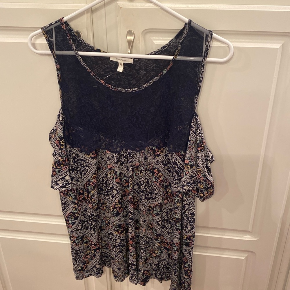 Maurices size 1 cold shoulder top